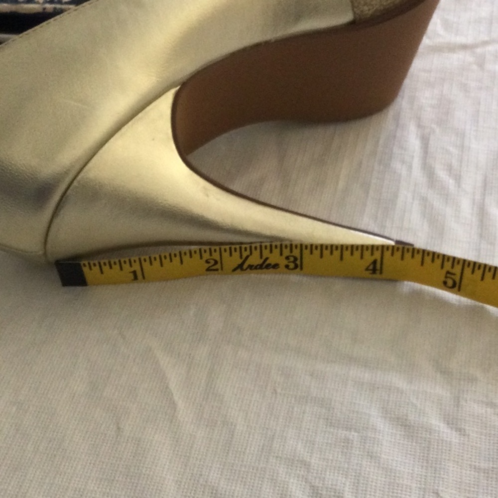 Lulu Townsend Shimmering Gold Heels - Picture 7 of 7